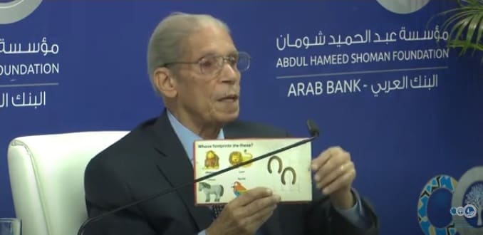 الكاتب يعقوب الشاروني شخصية أدب الطفل بمعرض القاهرة للكتاب 2024