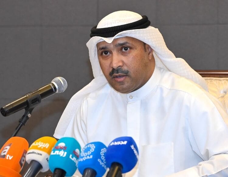 خليفة الرباح يؤكد أهمية المشاركة بفعاليات الدورة الـ 33 لمعرض الدوحة للكتاب