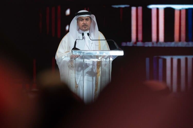 أحمد العامري: الشارقة ترسخ مكانتها كمركز ثقافي عالمي برؤية مستدامة للكتاب