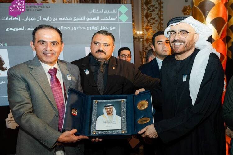 الدكتور بن تميم: الشيخ محمد بن زايد شخصية قريبة من المجتمع المحليّ والعربي..