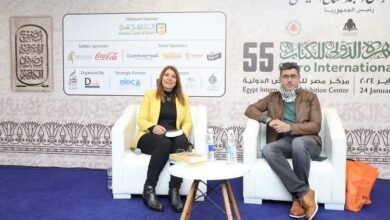 سعود السنعوسي يكشف مراحل كتابة ثلاثية "رحلة مع أسفار الطين" بمعرض القاهرة..