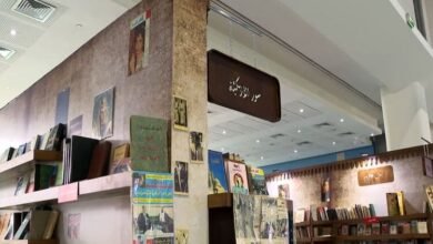  إيهاب الرفاعي: "الأزبكية" أشهر أسواق الكتب في القاهرة التي تبيع المستعمل والجديد..