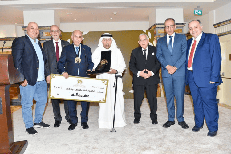 دار الشروق تفوز بجائزة عبد العزيز المنصور للناشر العربي عن رواية نص اشكنازي