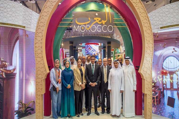 وزير الثقافة والتواصل المغربي يزور معرض الشارقة الدولي للكتاب 2024