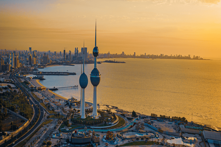 400 عنوان يقدمها مركز أبو ظبي في معرض الكويت الدولي للكتاب 2024