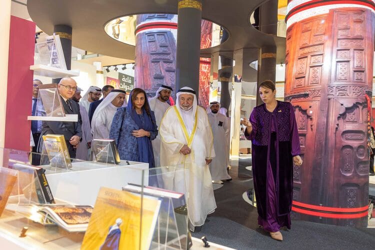 حاكم الشارقة يفتتح فعاليات معرض الشارقة الدولي للكتاب 2024