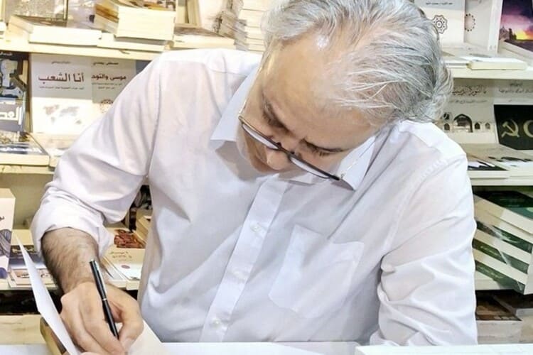 الكاتب دوست: رواية "الأسير الفرنسي" استلهمت من حكايات تعود لمنتصف القرن 19