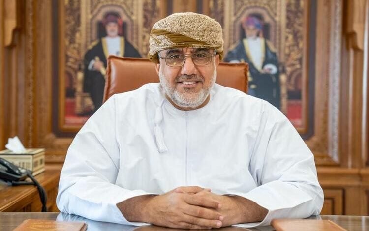 محافظ شمال الشرقية: مشاركتنا بمعرض مسقط يعد الثقافي الأبرز