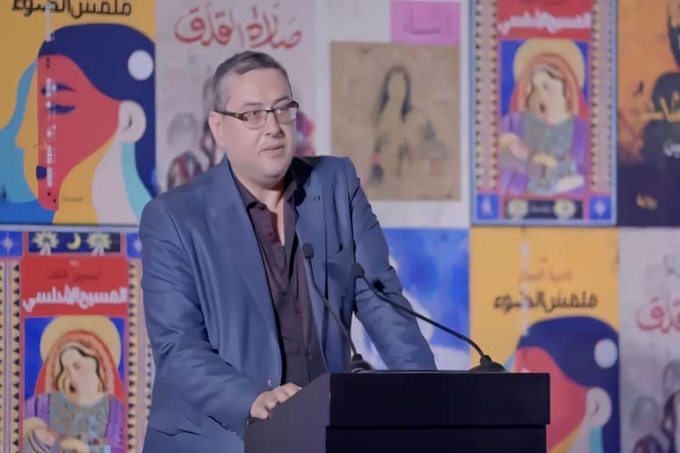 "صلاة القلق" تهز الأوساط الأدبية: الفائز بالبوكر يكشف عن مرارة الفرحة..