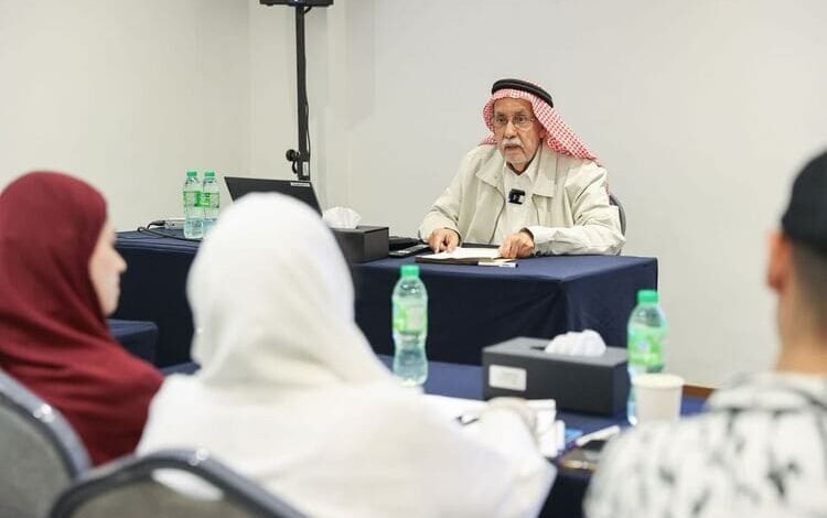جلسة فكرية للدكتور عبد الله الغذامي بمعرض أبوظبي الدولي للكتاب 2025