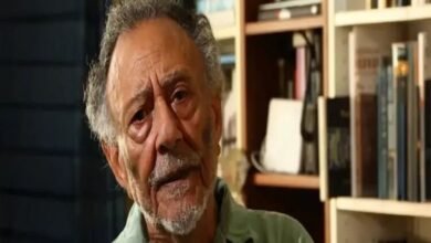 وفاة الروائي المصري رؤوف مسعد (1937 - 2025) صاحب "بيضة النعامة"