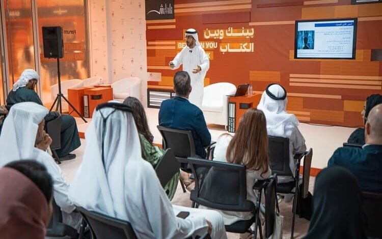 خبير إماراتي يطرح سؤالاً جوهرياً: من يملك الإبداع في زمن الذكاء الاصطناعي؟