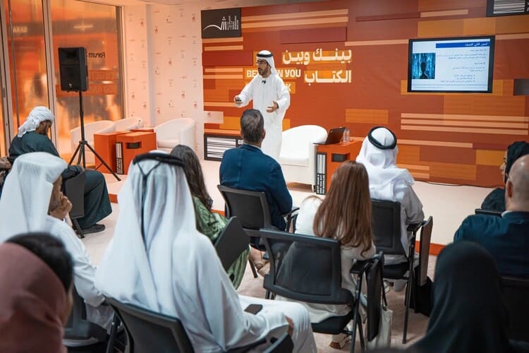 خبير إماراتي يطرح سؤالاً جوهرياً: من يملك الإبداع في زمن الذكاء الاصطناعي؟