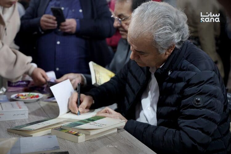 جان دوست يوقع رواياته في معرض دمشق للكتاب بعد غياب ربع قرن..